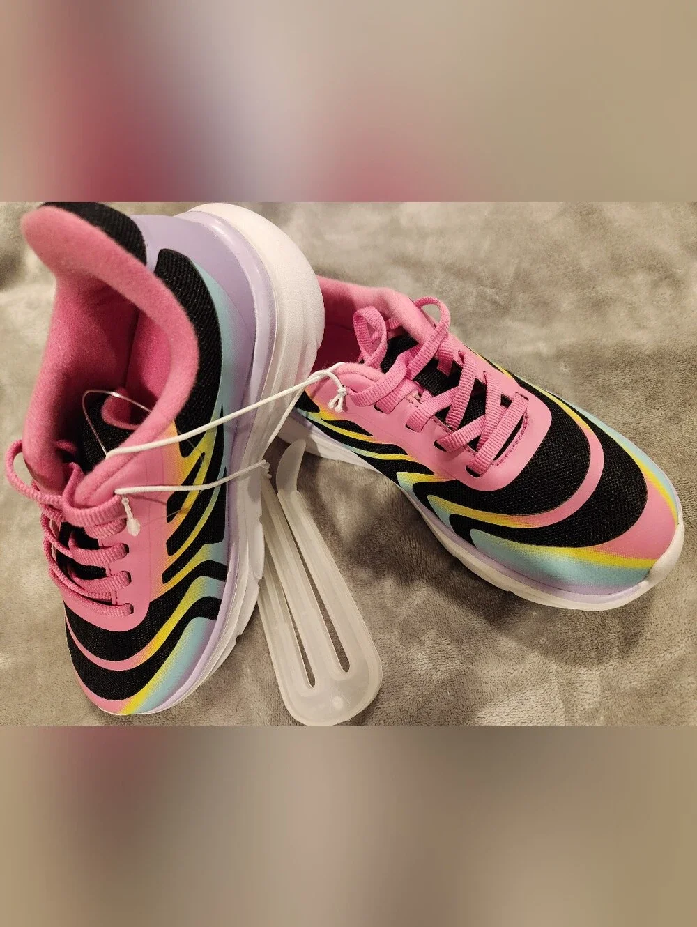 NWT Kids Pink Rainbow Athletic Sneakers, Size 13Y